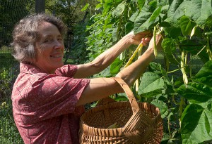 faith-morgan-gardening